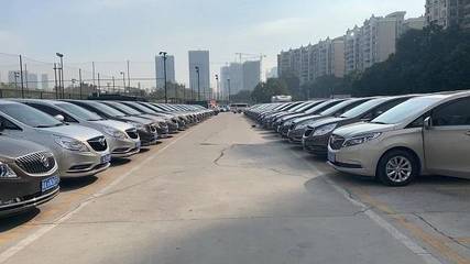 廣州商務租車優選 7座別克GL8，安全舒適的出行之選